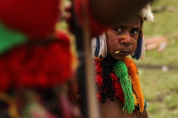 Goroka, 2014. A young boy watches the world.