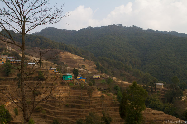 hiking through nepal-37